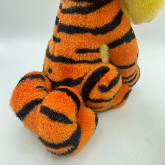 Vintage Walt Disney Company Lot Winnie The Pooh& Tigger Plush 10” Curly Tail - Picture 8 of 11